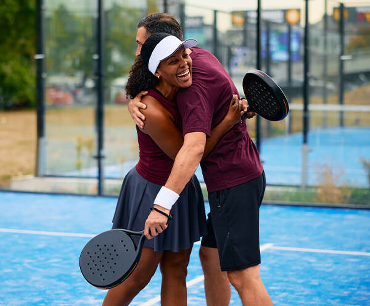 I benefici del padel: perch&eacute; iniziare a giocare