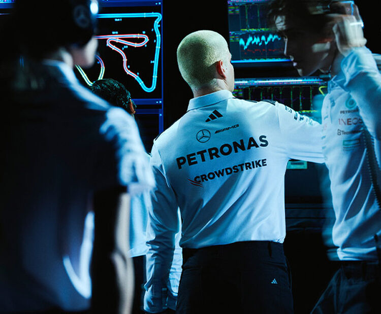 adidas x Mercedes-AMG PETRONAS F1: la nuova collezione