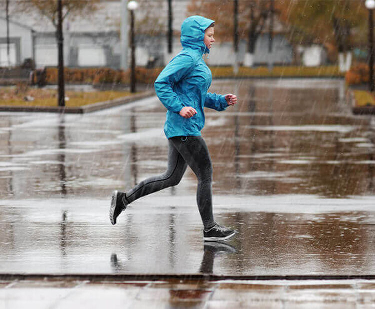 Running in inverno: guida all'abbigliamento tecnico