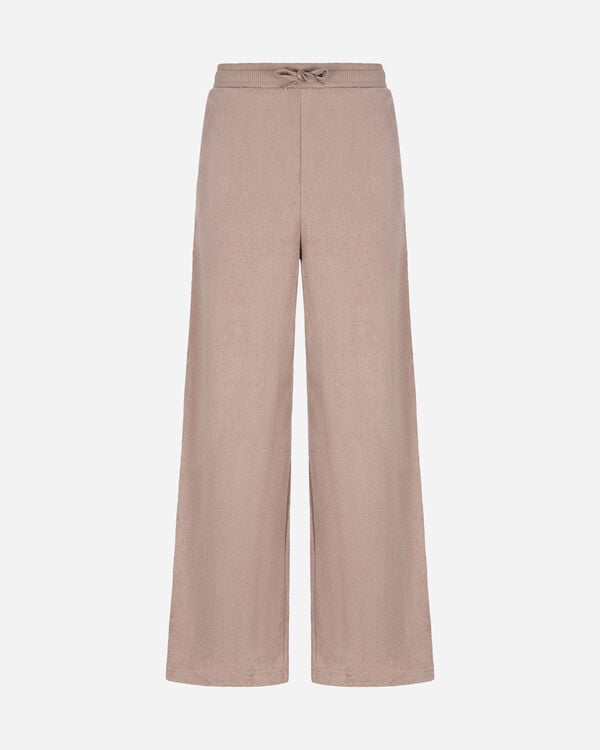 Athletic essential w