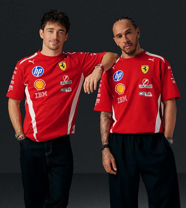 Leclerc e Hamilton che indossano abbigliamento Puma x Ferrari F1