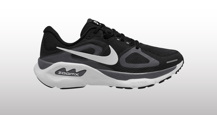 Scarpa Running Nike Structure Plus nere e bianche