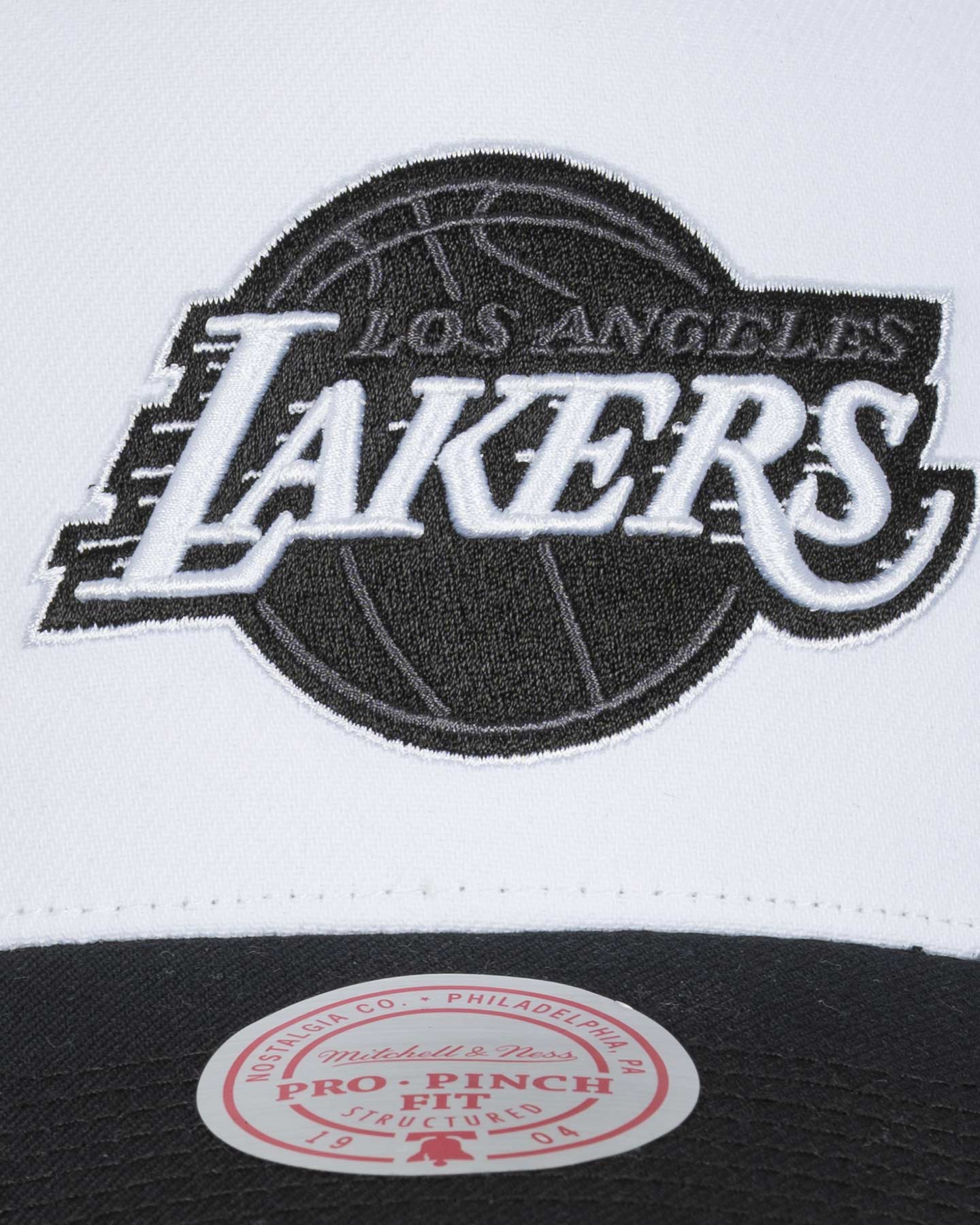 Cappellino MITCHELL&NESS LAKERS IN THE CITY  - 2 | Cisalfa Sport