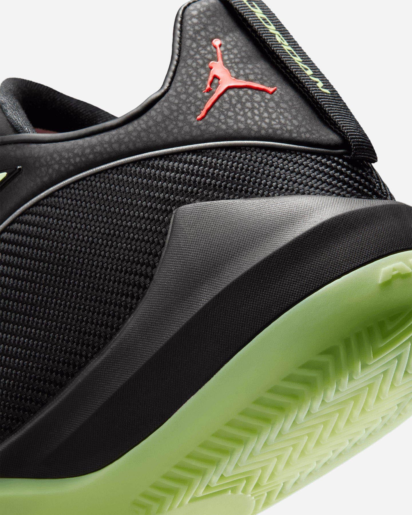 Scarpe basket NIKE TRIANGLE M - Nero - 5 | Cisalfa Sport