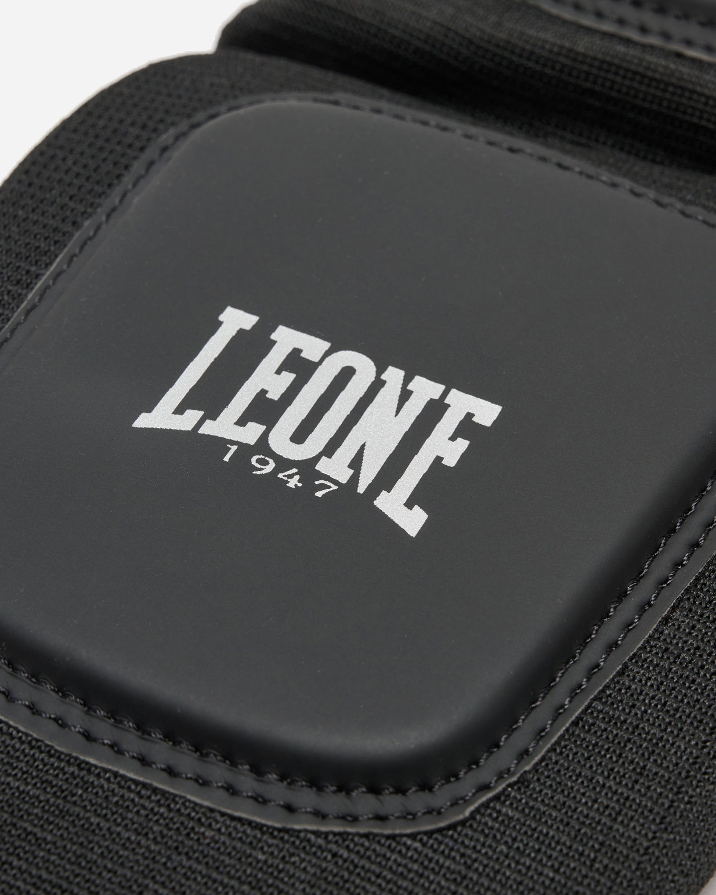 Paratibie LEONE BLACK EDITION  - Nero - 5 | Cisalfa Sport