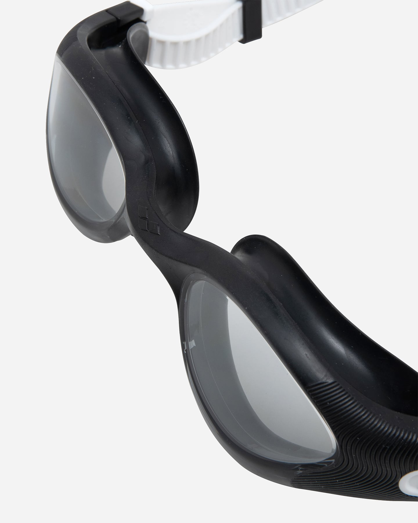 Occhialini piscina ARENA THE ONE PLUS  - 3 | Cisalfa Sport