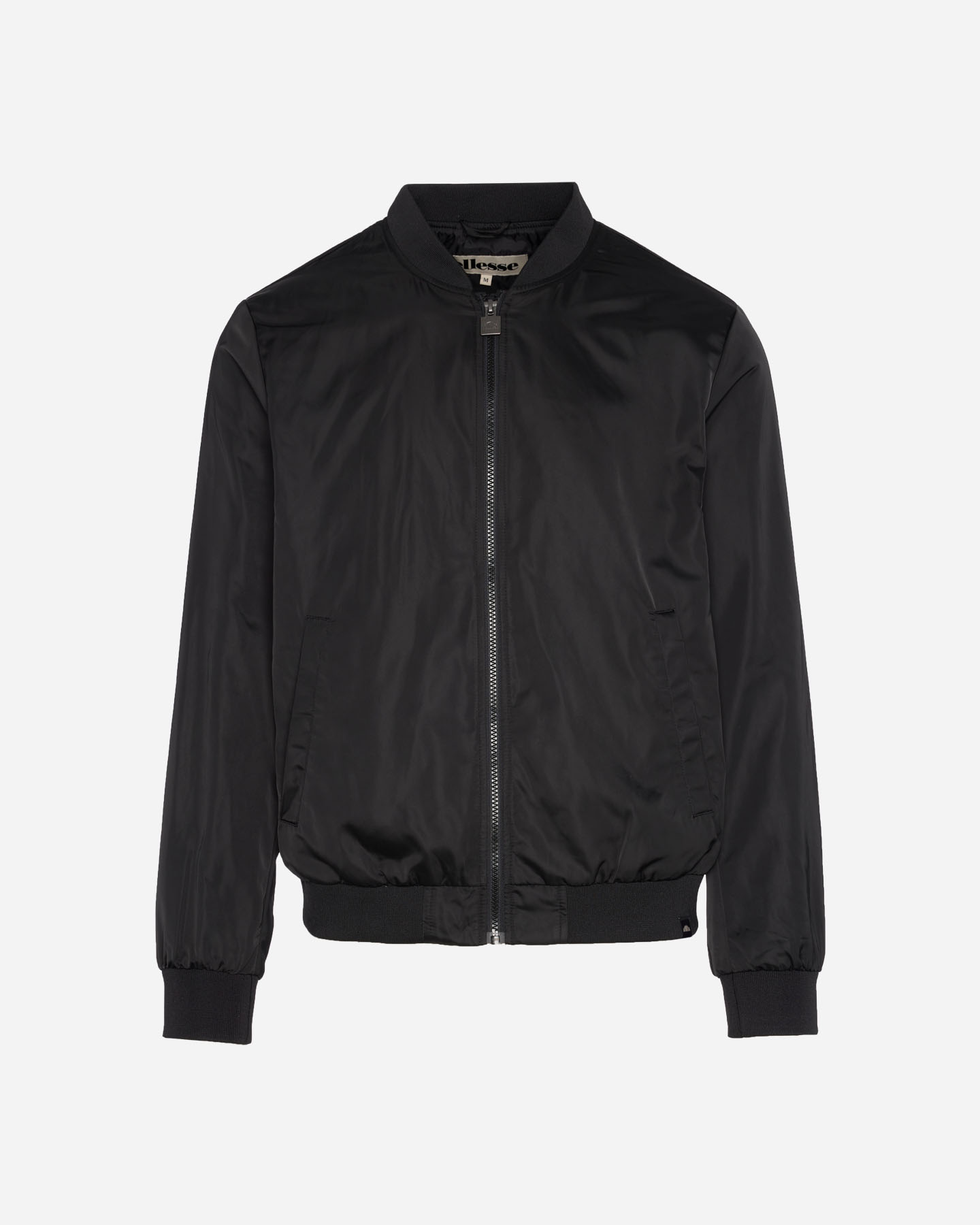 BOMBER M