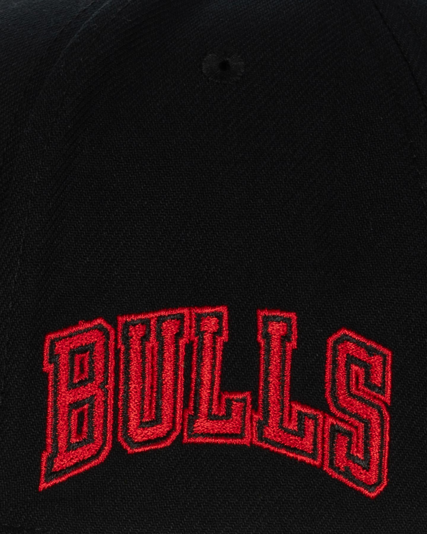 Cappellino MITCHELL&NESS LEGENDARY AWAY PRO CHICAGO BULL - 2 | Cisalfa Sport